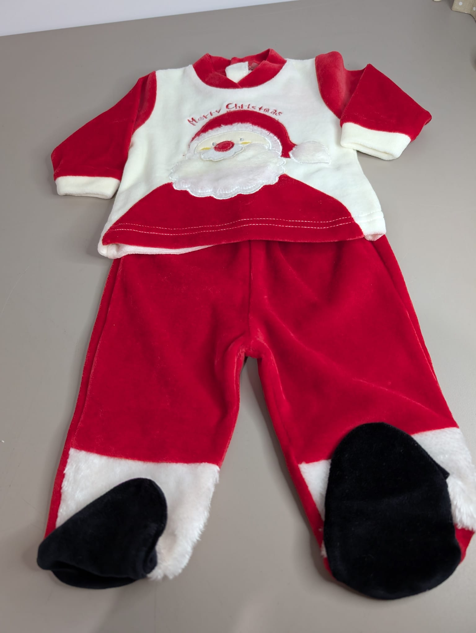 Tutina ciniglia natalizia